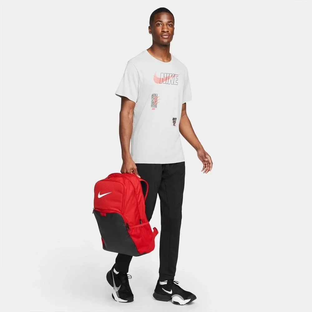 Nike Brasilia 9.5 Backpack University Red Black‎ Padded Straps Laptop Sleeve NEW